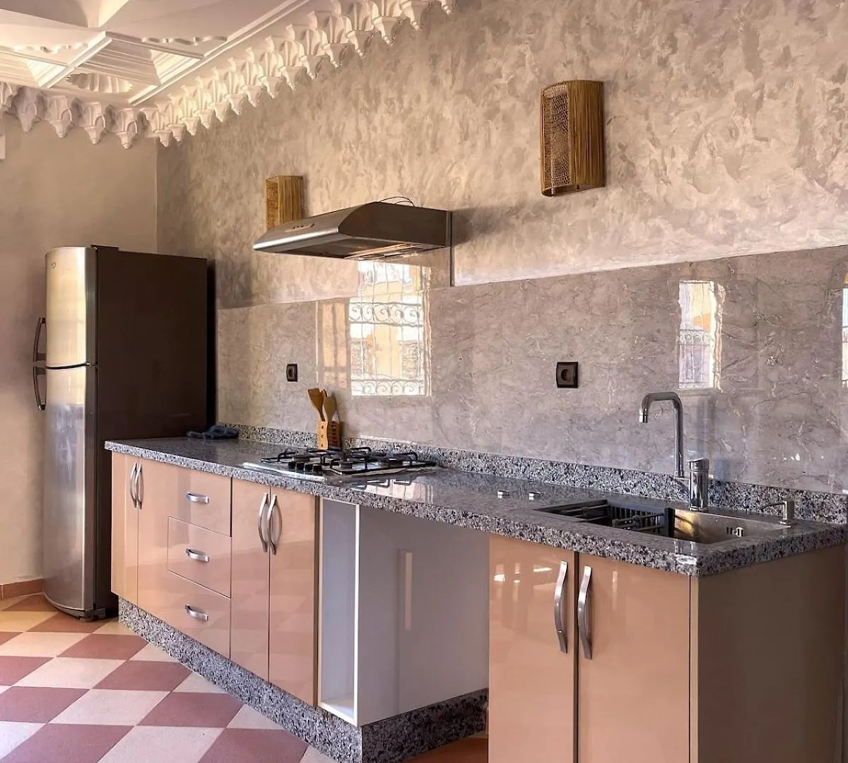 Moroccan Culture Apt! Airport Marrakesh Apartment